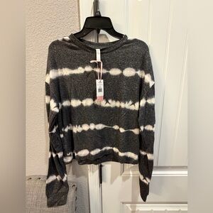 Dillards Fornia  Cozy Tie-Dye Long Sleeve Top - Charcoal/White